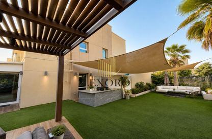 Villa - 3 - 4 for sale in Villa Lantana 1 - Villa Lantana - Dubai Science Park - Dubai