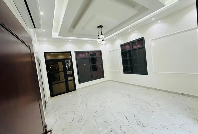 154171455 - Property Image 3
