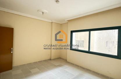 Apartment - 3 Bedrooms - 3 Bathrooms for rent in Al Mahatta Building - Al Mahatta - Al Qasimia - Sharjah Apartment - 3 Bedrooms - 3 Bathrooms for rent in Al Mahatta Building - Al Mahatta - Al Qasimia - Sharjah