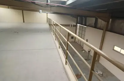 مستودع - استوديو - 4 حمامات للايجار في الجرف الصناعية 1 - الجرف الصناعية - عجمان