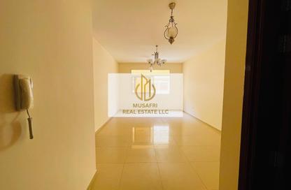 Apartment - 1 Bedroom - 2 Bathrooms for rent in Muwailih Building - Muwaileh - Sharjah