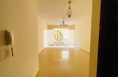 Apartment - 1 Bedroom - 2 Bathrooms for rent in Muwailih Building - Muwaileh - Sharjah