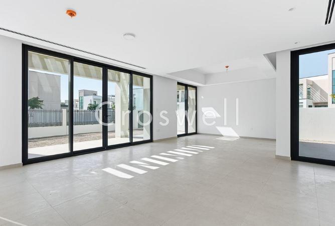 74231436 - Property Image 2