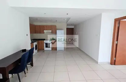 Apartment - 1 Bedroom - 2 Bathrooms for rent in Marina View Tower B - Marina View - Dubai Marina - Dubai Apartment - 1 Bedroom - 2 Bathrooms for rent in Marina View Tower B - Marina View - Dubai Marina - Dubai