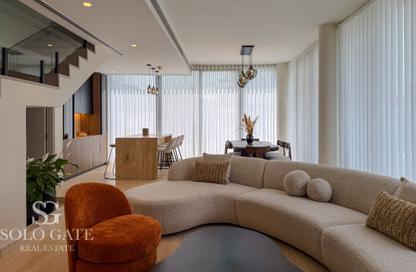 Villa - 4 - 5 for sale in June - Arabian Ranches 3 - Dubai