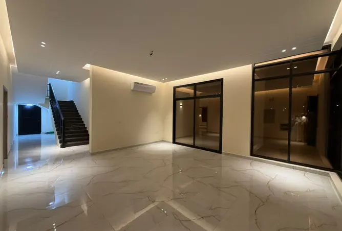 162804542 - Property Image 3