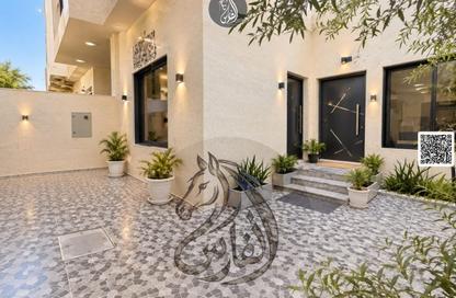 Villa - 3 - 5 for sale in Al Helio 1 - Al Helio - Ajman Villa - 3 - 5 for sale in Al Helio 1 - Al Helio - Ajman