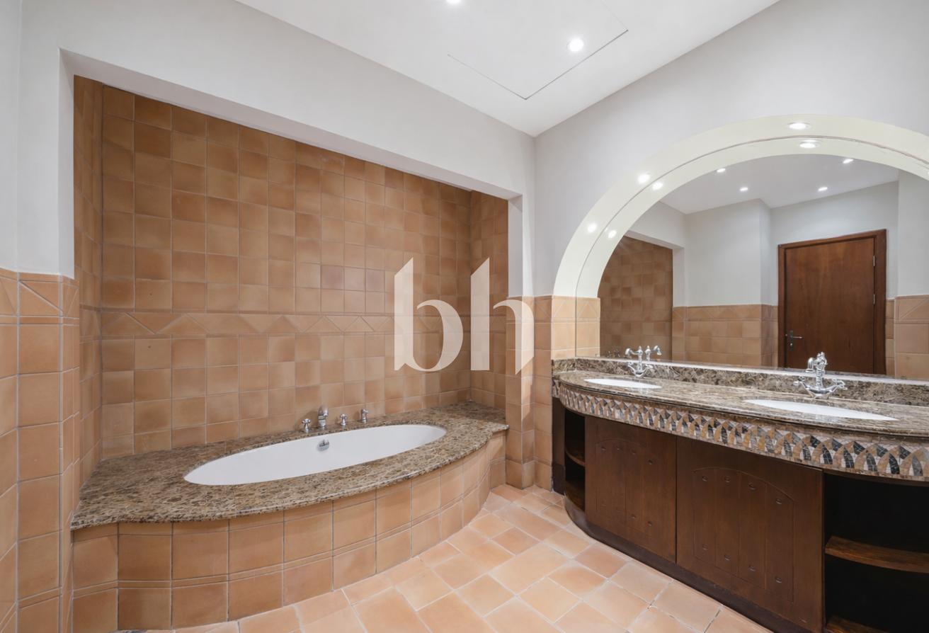 PRICE DROP & NEGOTIABLE ! SEND OFFER !!! Furnished photo 26
