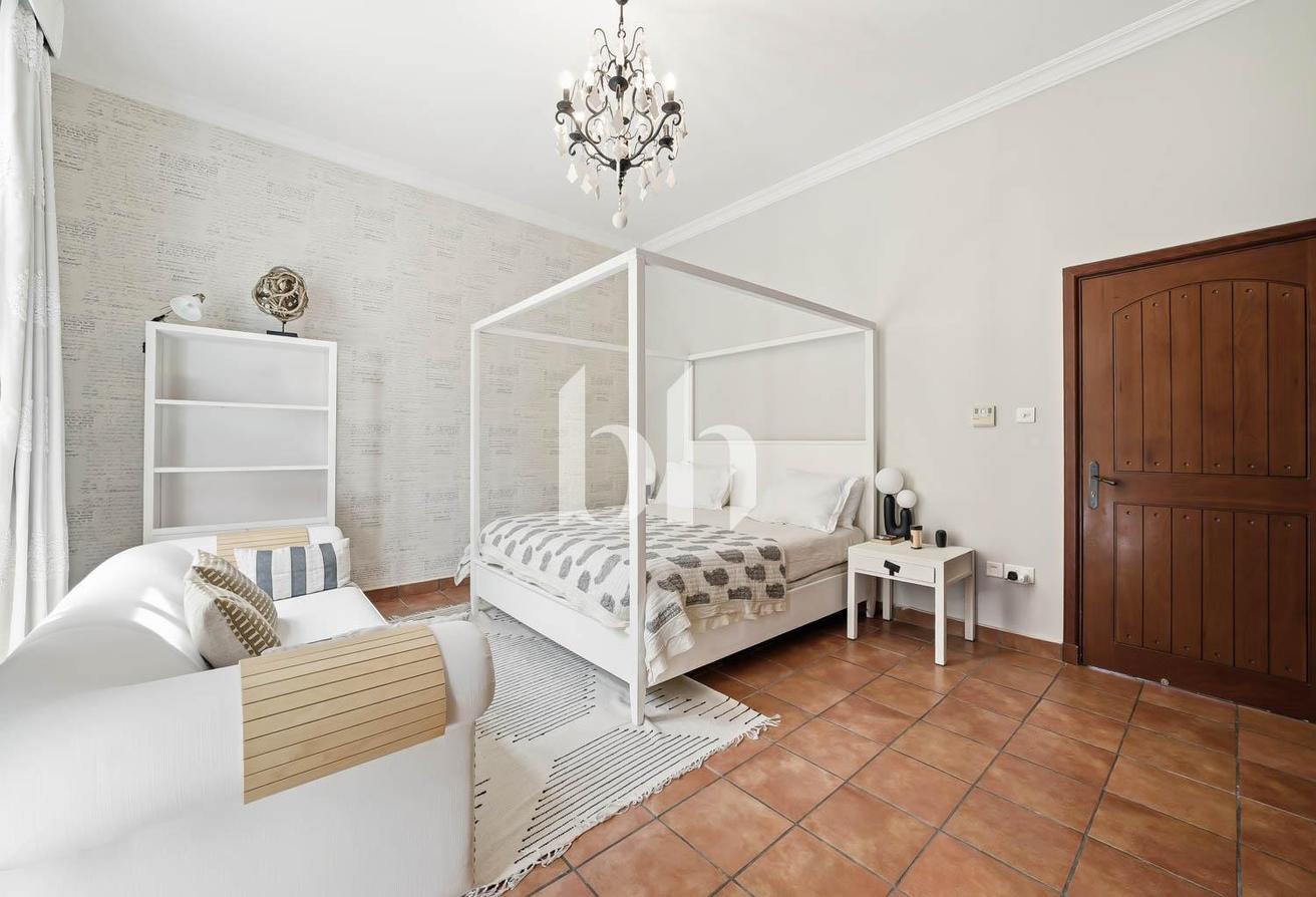 PRICE DROP & NEGOTIABLE ! SEND OFFER !!! Furnished photo 15