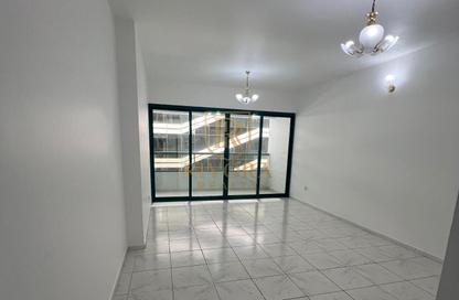 Apartment - 1 - 2 for rent in White Crown Building - Sheikh Zayed Road - Dubai Apartment - 1 - 2 for rent in White Crown Building - Sheikh Zayed Road - Dubai