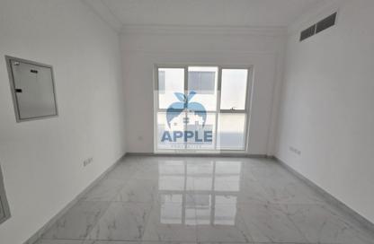 Apartment - 1 Bedroom - 2 Bathrooms for rent in AlFalah - Muwaileh Commercial - Sharjah