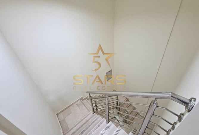 86611683 - Property Image 3