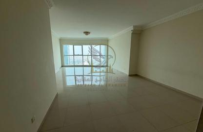 Apartment - 3 Bedrooms - 5 Bathrooms for rent in Al Majaz 1 - Al Majaz - Sharjah
