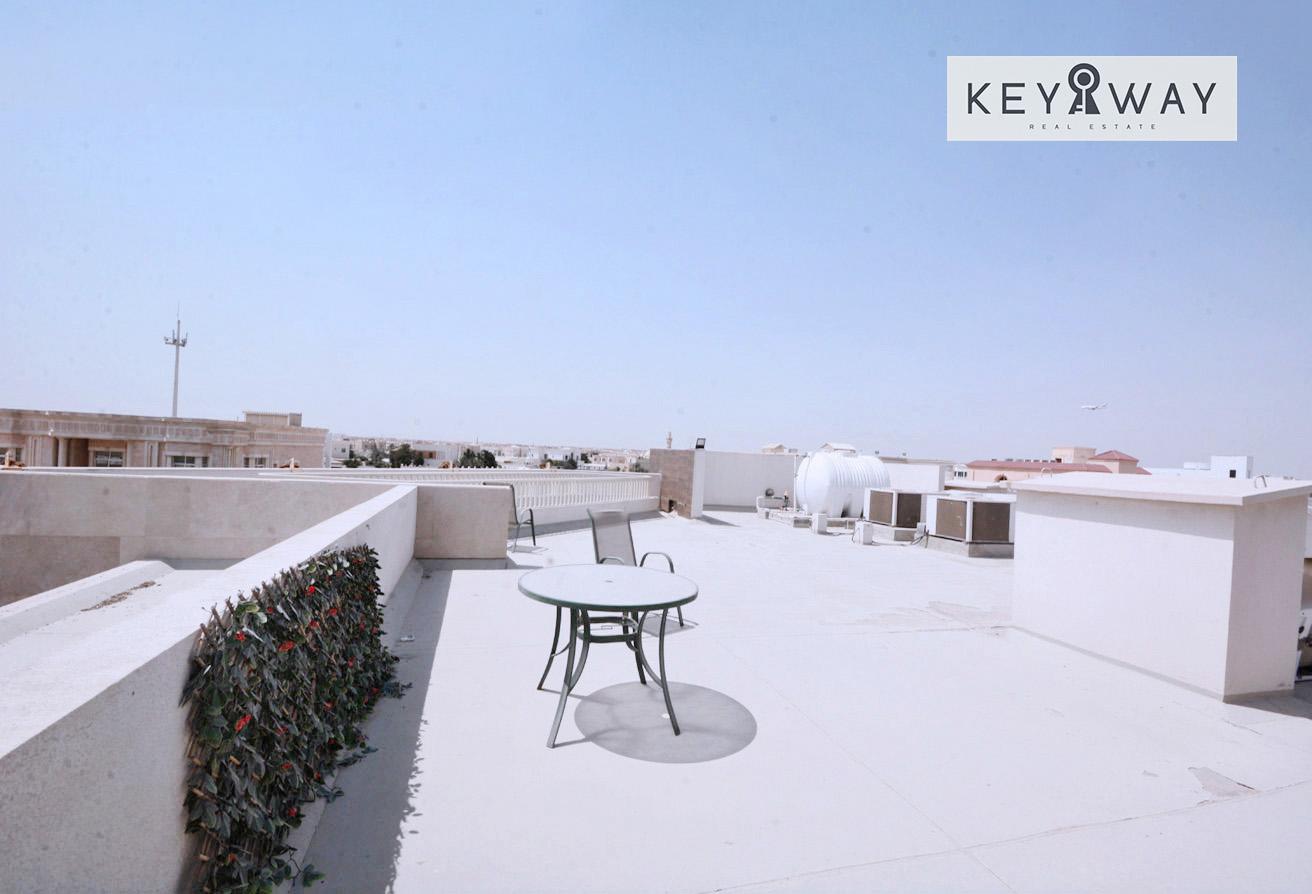 Corner Villa | Exclusive | Swimming Pool photo 28
