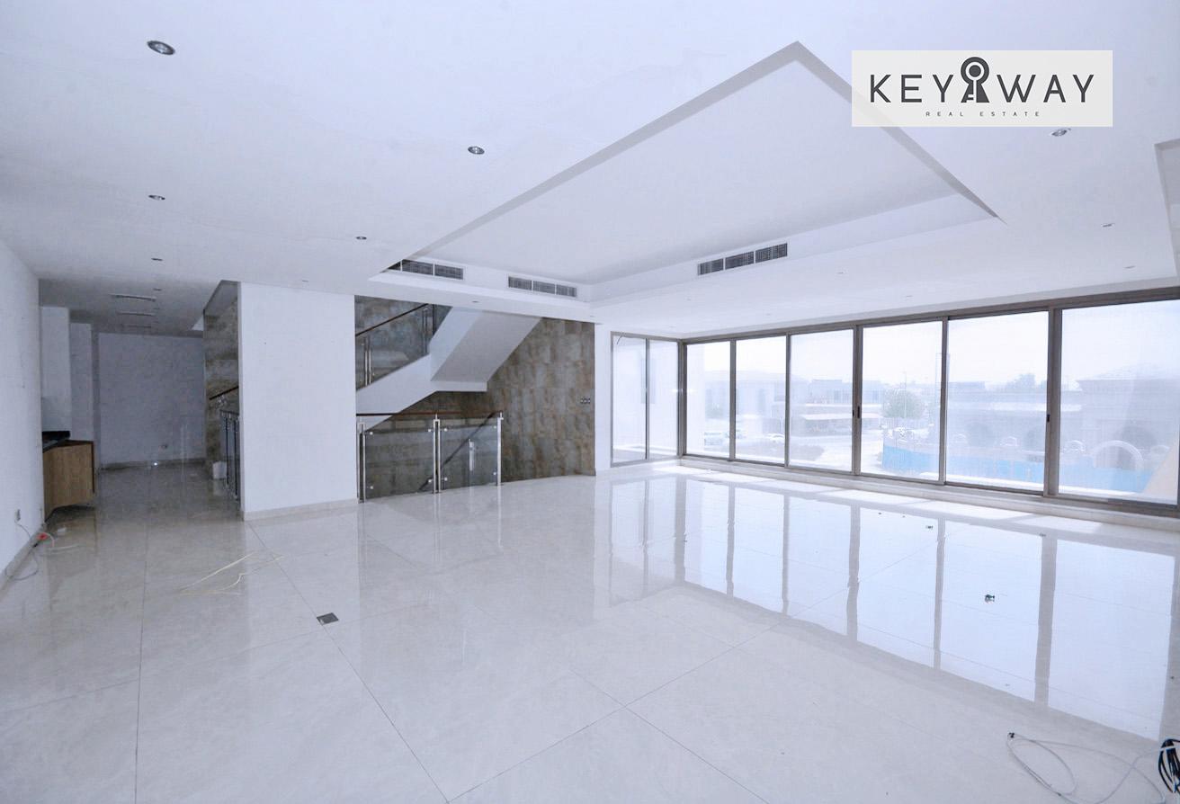Corner Villa | Exclusive | Swimming Pool photo 11