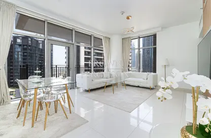 Apartment - 1 Bedroom - 2 Bathrooms for rent in Boulevard Crescent Tower 2 - BLVD Crescent - Downtown Dubai - Dubai Apartment - 1 Bedroom - 2 Bathrooms for rent in Boulevard Crescent Tower 2 - BLVD Crescent - Downtown Dubai - Dubai