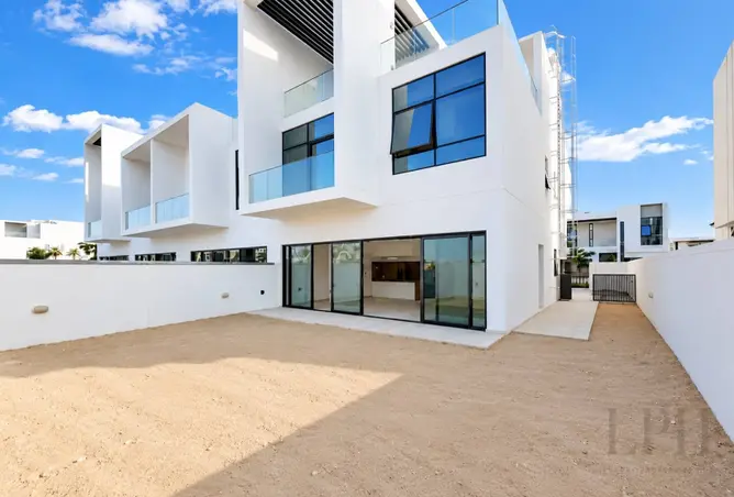 165057742 - Property Image 2