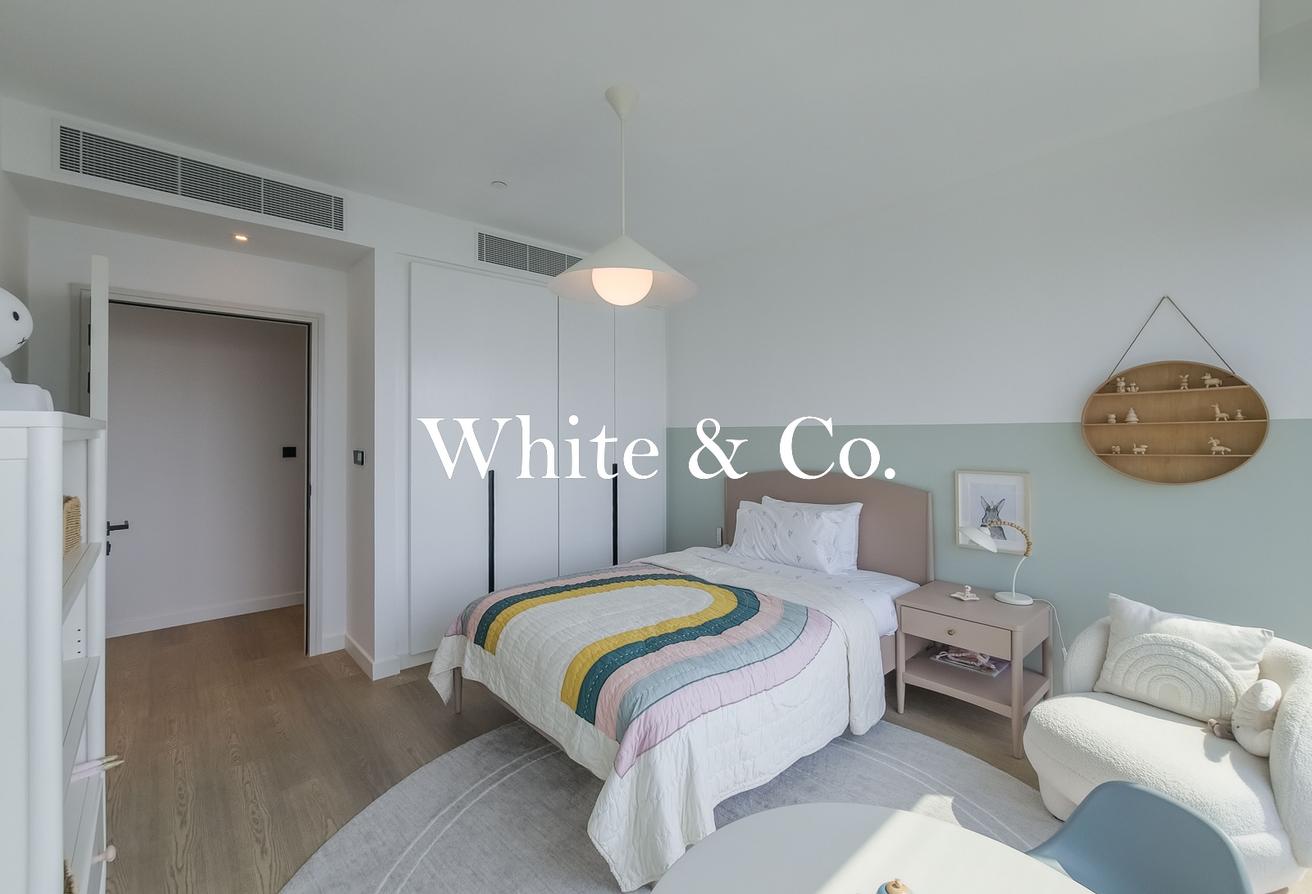 Fully Upgraded | Marina View | Luxury 3 BR photo 15