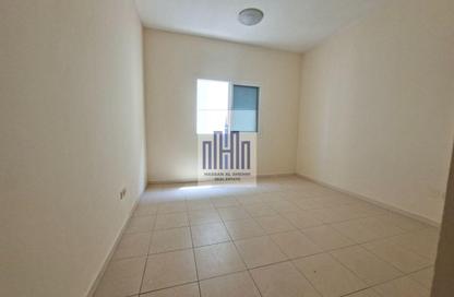 Apartment - 1 Bedroom - 2 Bathrooms for rent in Muwailih Building - Muwaileh - Sharjah