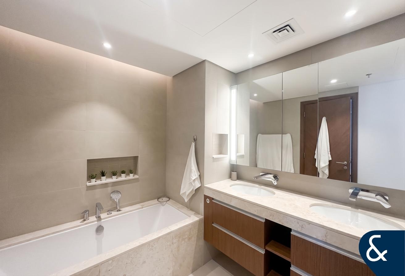 Full Burj & Harbour Views | Unfurnished | Oct photo 10