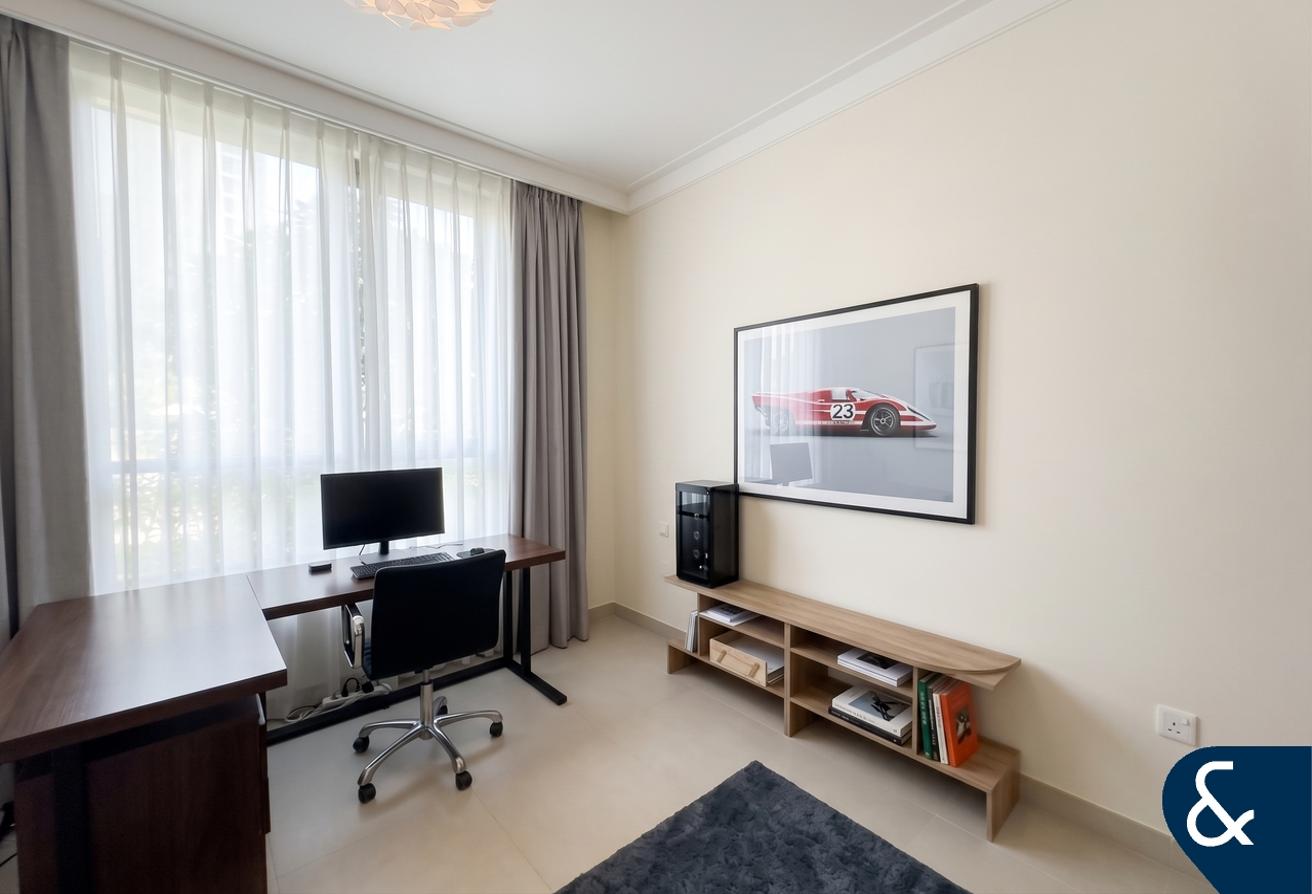Full Burj & Harbour Views | Unfurnished | Oct photo 13