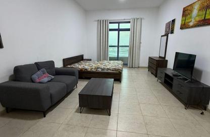 Apartment - Studio - 1 Bathroom for rent in Palace Tower 2 - Palace Towers - Dubai Silicon Oasis - Dubai