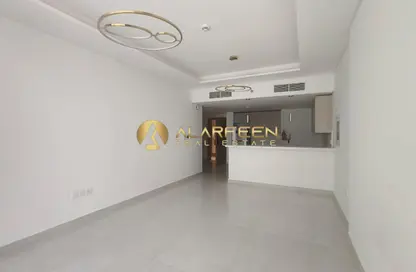 شقة - غرفة نوم - 2 حمامات للايجار في ماس ريزيدنس - منطقة 11 - قرية جميرا الدائرية - دبي