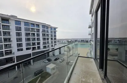 Apartment - Studio - 1 Bathroom for rent in Ajman Creek Towers - Al Rashidiya 1 - Al Rashidiya - Ajman