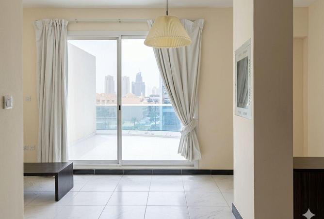 83649483 - Property Image 3