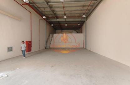 Warehouse - Studio - 1 for rent in Al Sajaa S - Al Sajaa - Sharjah