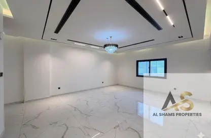 Apartment - 1 Bathroom for rent in Al Amir - Barsha Heights (Tecom) - Dubai