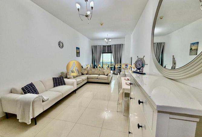 128352405 - Property Main Image