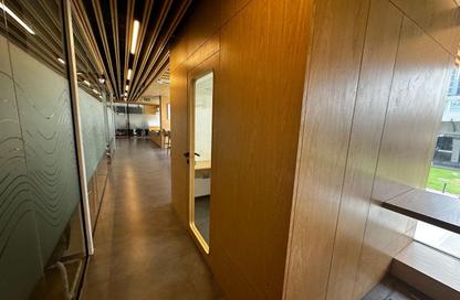 Office Space - Studio - 4 Bathrooms for rent in JW Marriott Marquis Hotel - Business Bay - Dubai