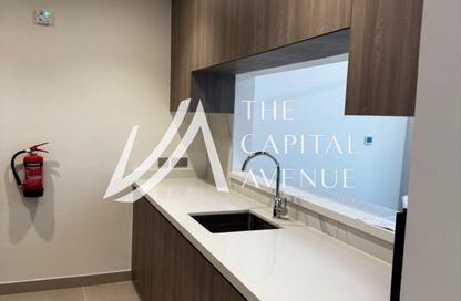 Apartment - 1 Bedroom - 2 Bathrooms for rent in Views B - Yas Golf Collection - Yas Island - Abu Dhabi