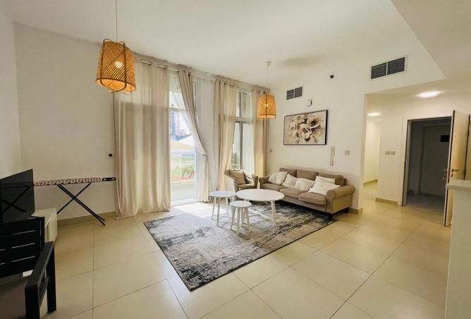 82823475 - Property Image 2