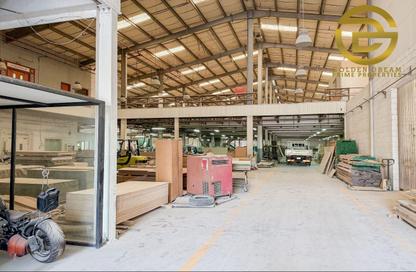 Warehouse - Studio - 2 Bathrooms for rent in Jebel Ali Industrial 1 - Jebel Ali Industrial - Jebel Ali - Dubai