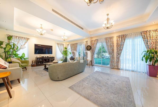 98238698 - Property Image 2