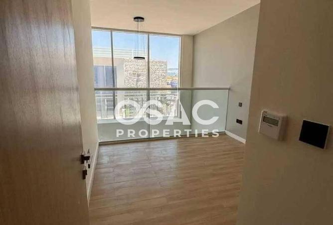 82349193 - صورة العقار 3