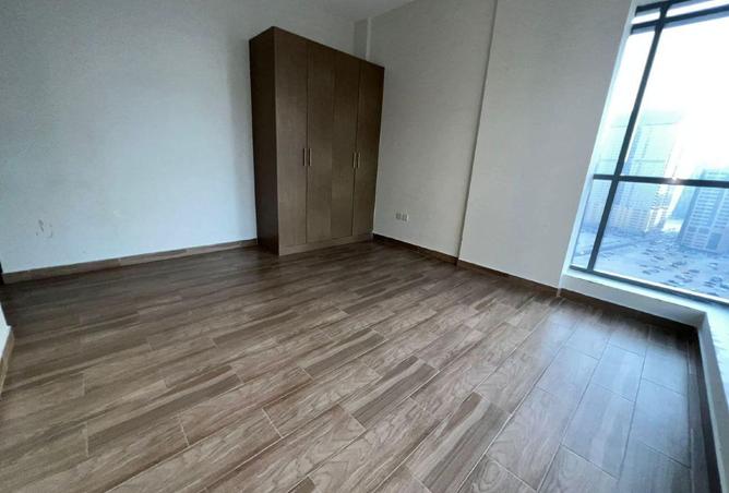 76180437 - Property Image 2