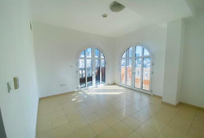 82791072 - Property Main Image