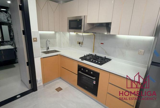 77393107 - Property Image 2