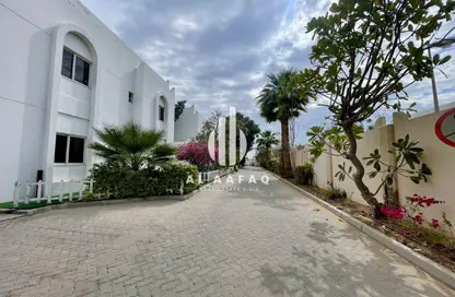 فيلا - 4 غرف نوم - 4 حمامات للايجار في الآبار - حلوان - الشارقة