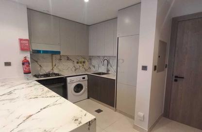 Apartment - 1 Bedroom - 2 Bathrooms for rent in Amal Tower - Dubai Sports City - Dubai