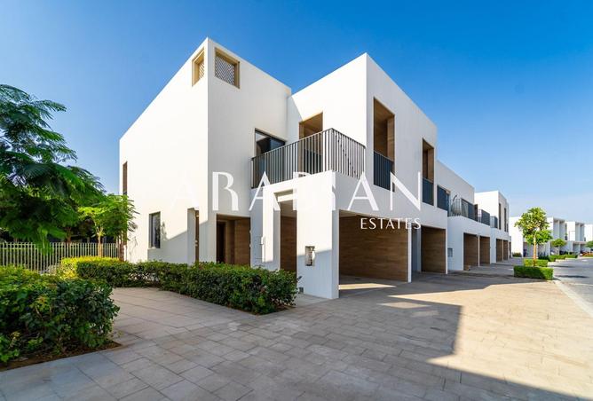 2PH8OonT9rU - Property Main Image