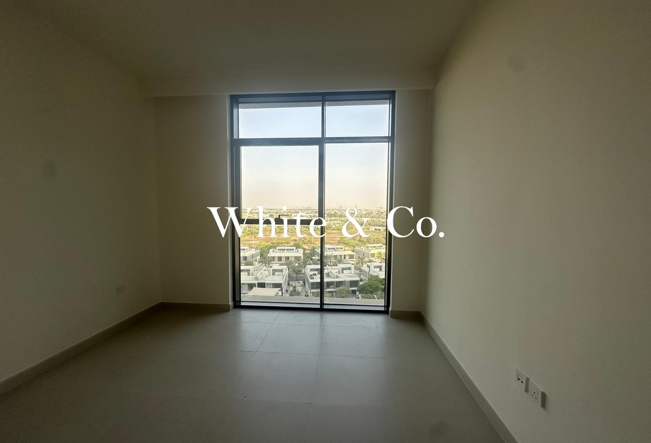 Golf Course View| Vacant| Great Amenities photo 9