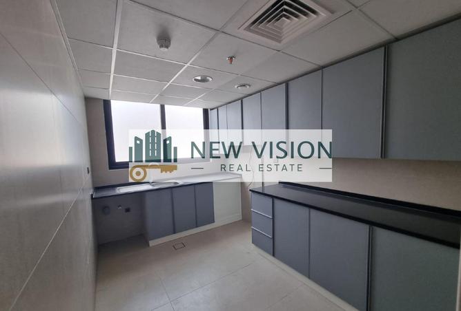 144627956 - Property Image 3