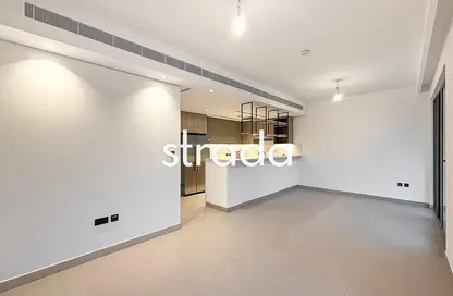 Townhouse - 3 Bedrooms - 4 Bathrooms for rent in Aura Gardens - Tilal Al Ghaf - Dubai