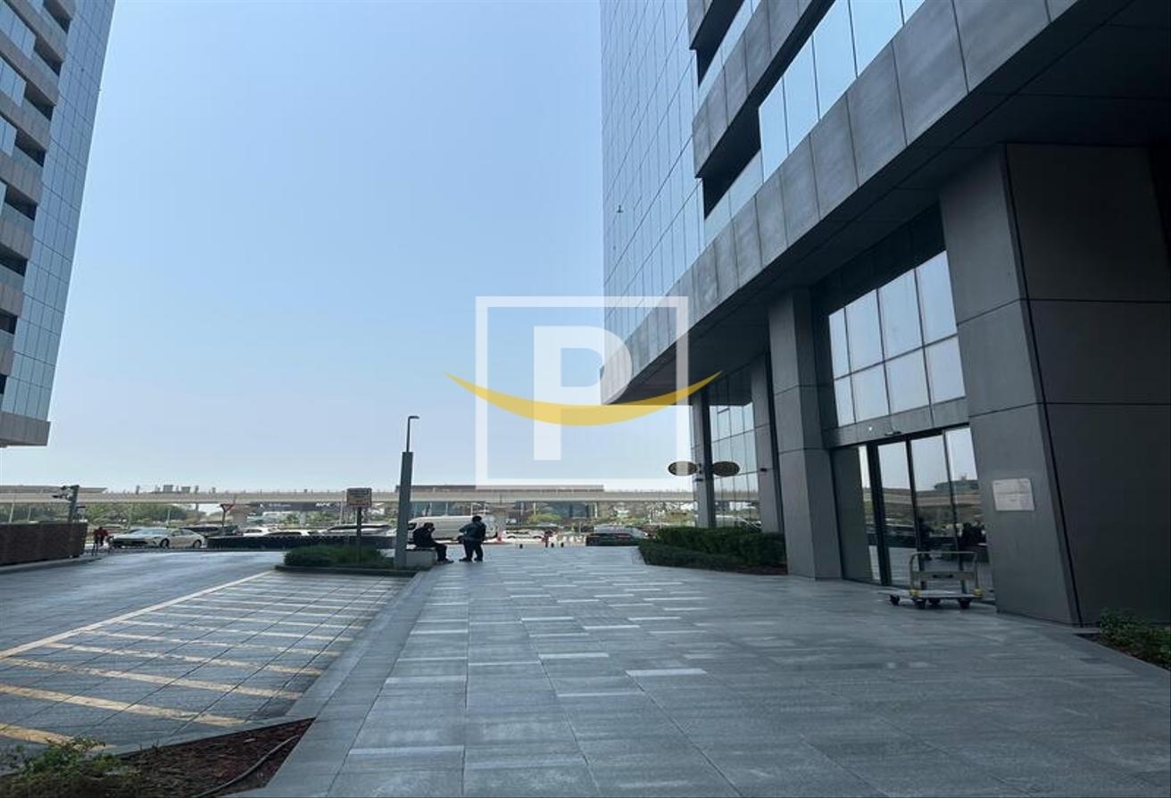 1BHK Burj Khalifa View | Near Business bay Metro photo 13