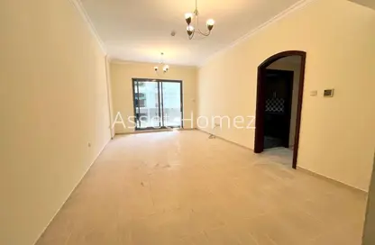 شقة - 2 غرف نوم - 3 حمامات للايجار في ارت 8 - برشا هايتس (تيكوم) - دبي