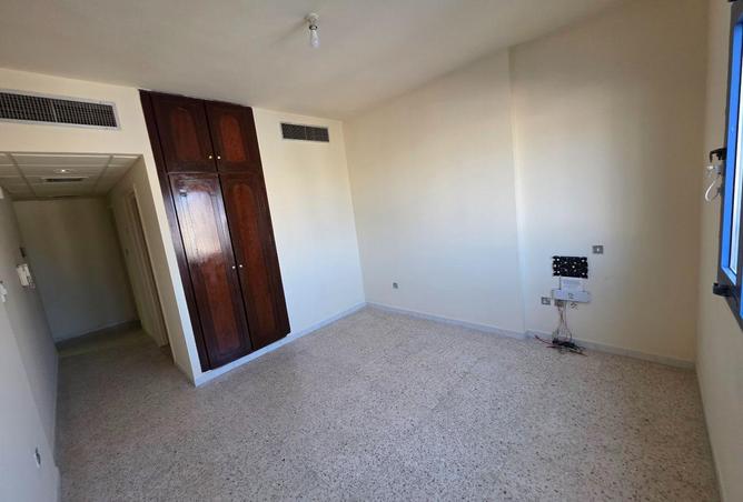 54506069 - الصورة الرئيسية للعقار